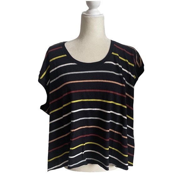 NWOT Free People Movement Rising Tide Printed Tee Black Striped Combo Size M - Picture 3 of 10